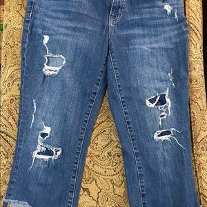 Size 10 Maurice’s Capris